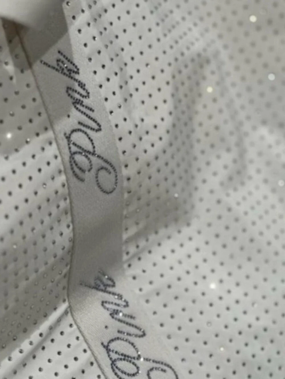 Victoria Secret PINK- Logo Rhinestone Bling Tote Bag (Cream 🤍)